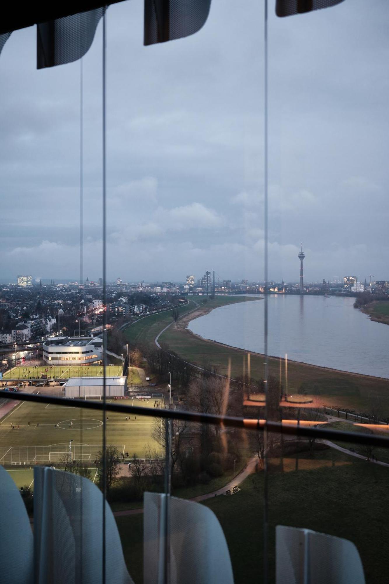 The Zipper Hotel Und Apartments Düsseldorf Exteriör bild