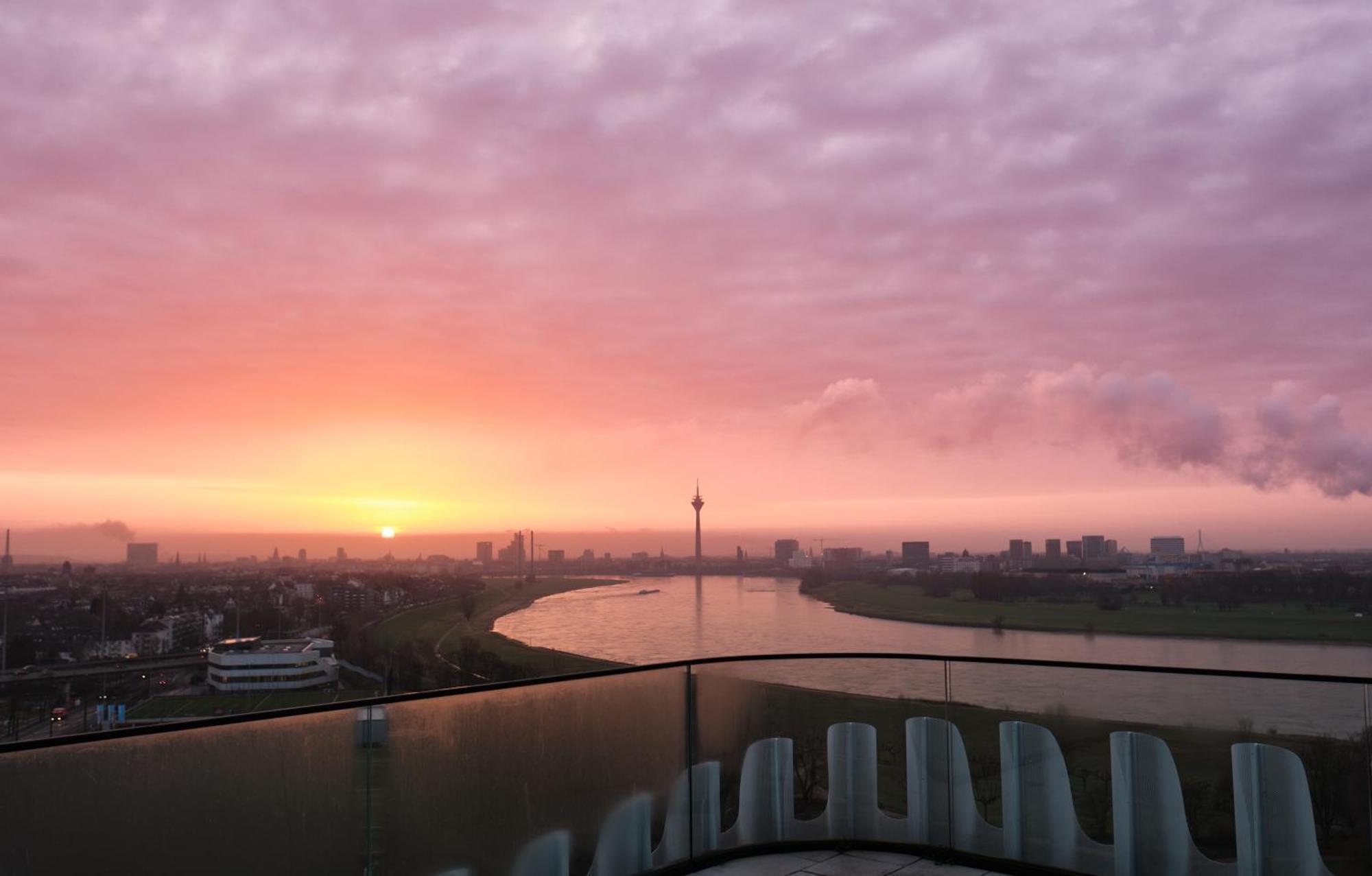 The Zipper Hotel Und Apartments Düsseldorf Exteriör bild